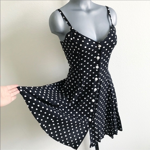 90s polka dots
